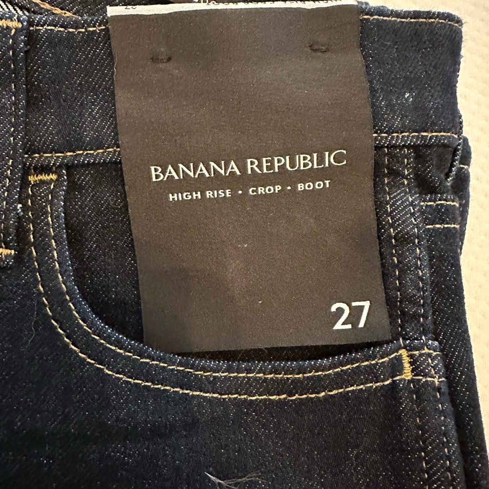Banana Republic Womens Crop bootcut NWT 27 Dark Wash